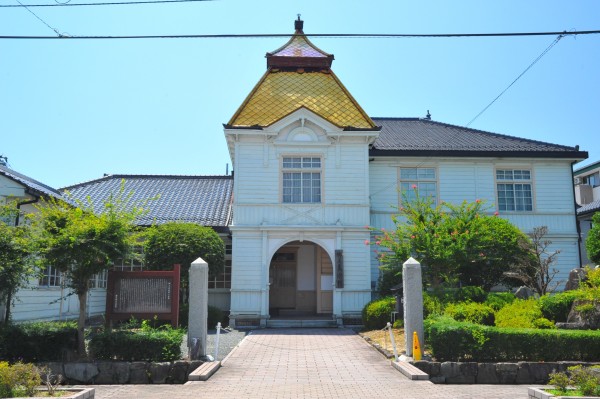 旧勝田郡役所